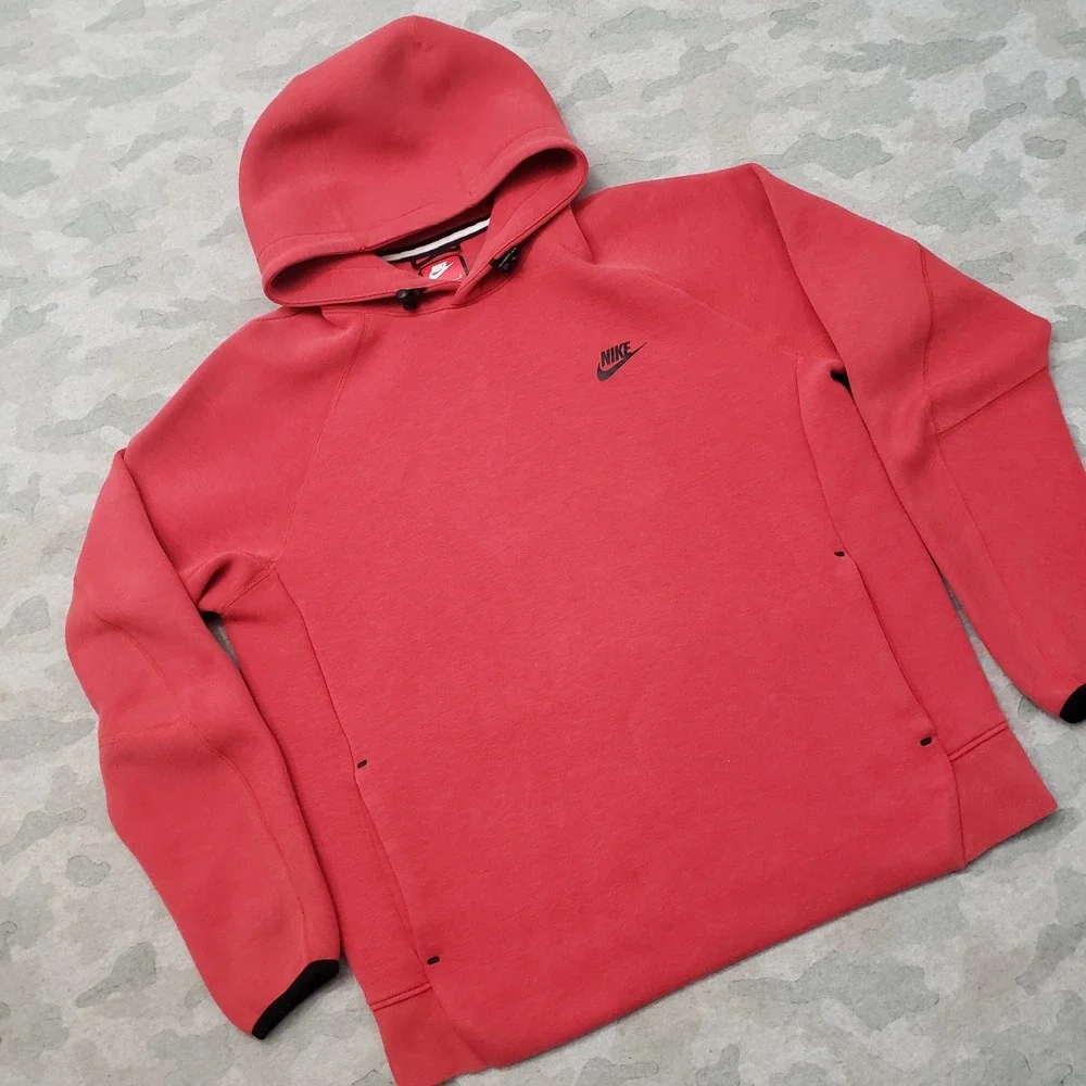 Nike Hoodie Women Large Red Tech Fleece Pullover Athletic Athleisure Gym Fitness
